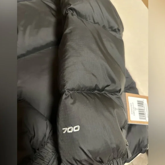 The North Face Men's Charcoal Puffer Jacket - Picture 2 of 12